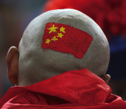 중국이 축구마저 먹을까?