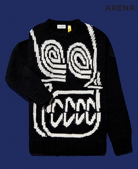 1 기하학적인 패턴의 감색 스웨터 가격미정 2 몽클레르 1952 제품. 