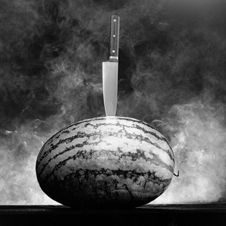 ‘WATERMELON
WITH KNIFE’ 1985,
SILVER GELATIN,
50.8X40.64CM
©THE ROBERT
MAPPLETHORPE
FOUNDATION. USED BY
PERMISSION
